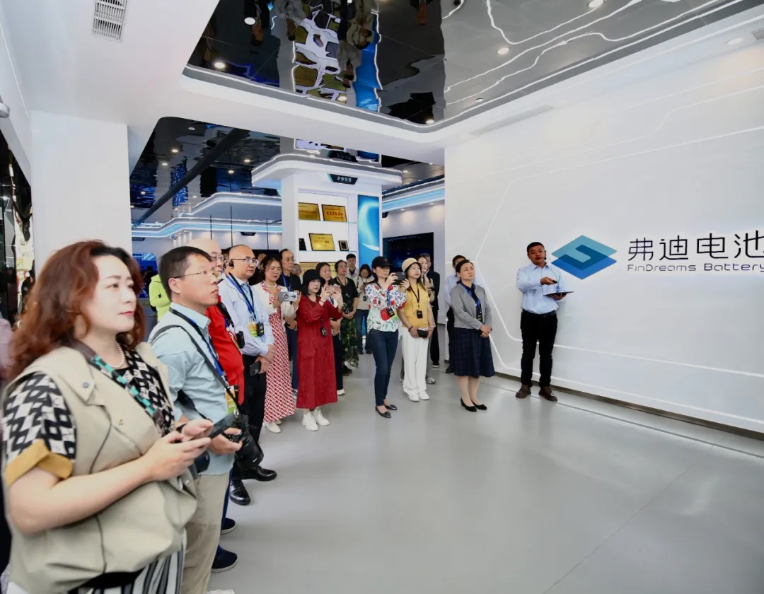 http://www.hbql.gov.cn/upload/20250422/68076983d97d6.jpg