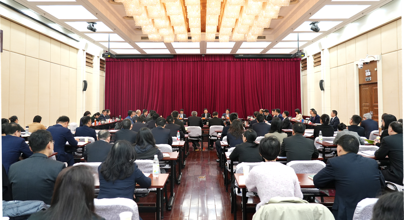 中国侨联召开传达学习全国两会精神暨2026年度业务工作推进会议