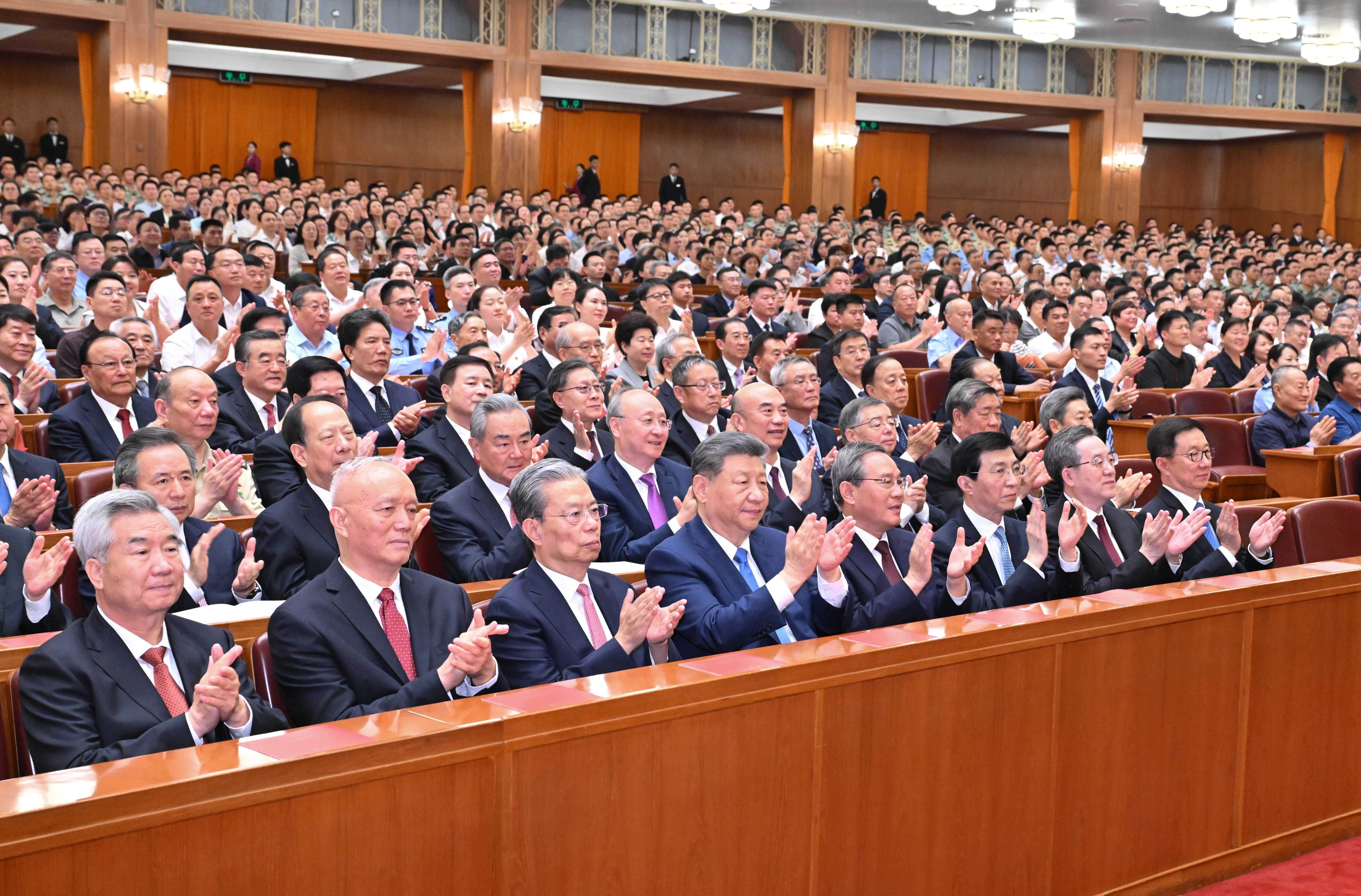 庆祝中国共产党成立105周年音乐会《人民至上》在京举行
