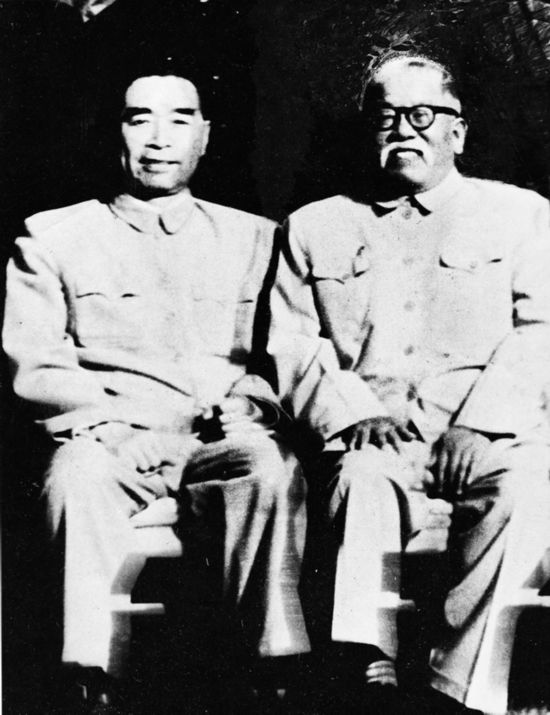 3∼1956年謝老與周總理合影.jpg