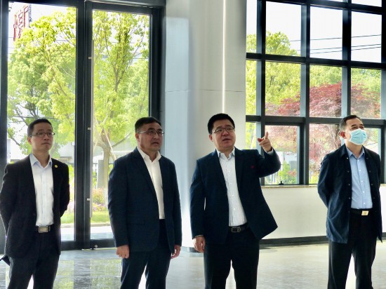 寧波市僑聯赴市僑商會調研僑企.jpg