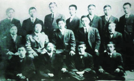 在美国与同学合照.jpg