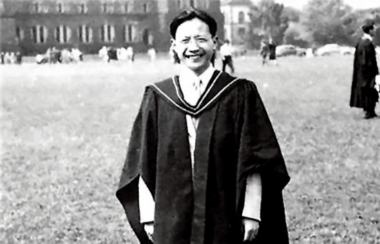 1946年5月，他回到清华大学当机械系教授.jpg