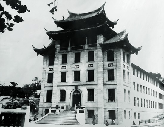 即将峻工时的华侨博物院.jpg